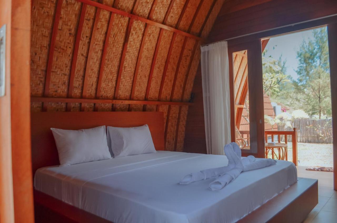 Laba Laba Bungalow Gili Meno Exterior foto