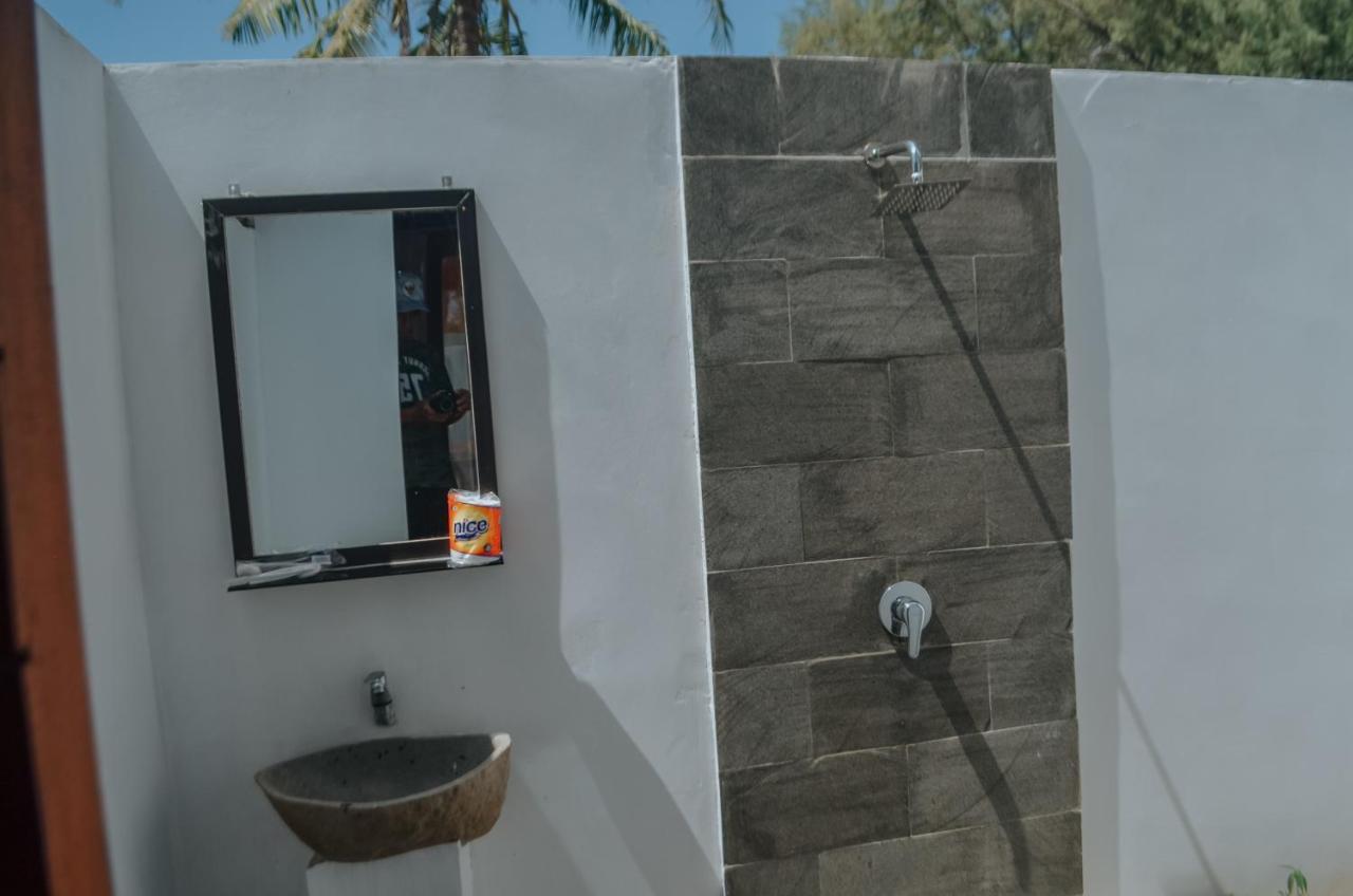 Laba Laba Bungalow Gili Meno Exterior foto